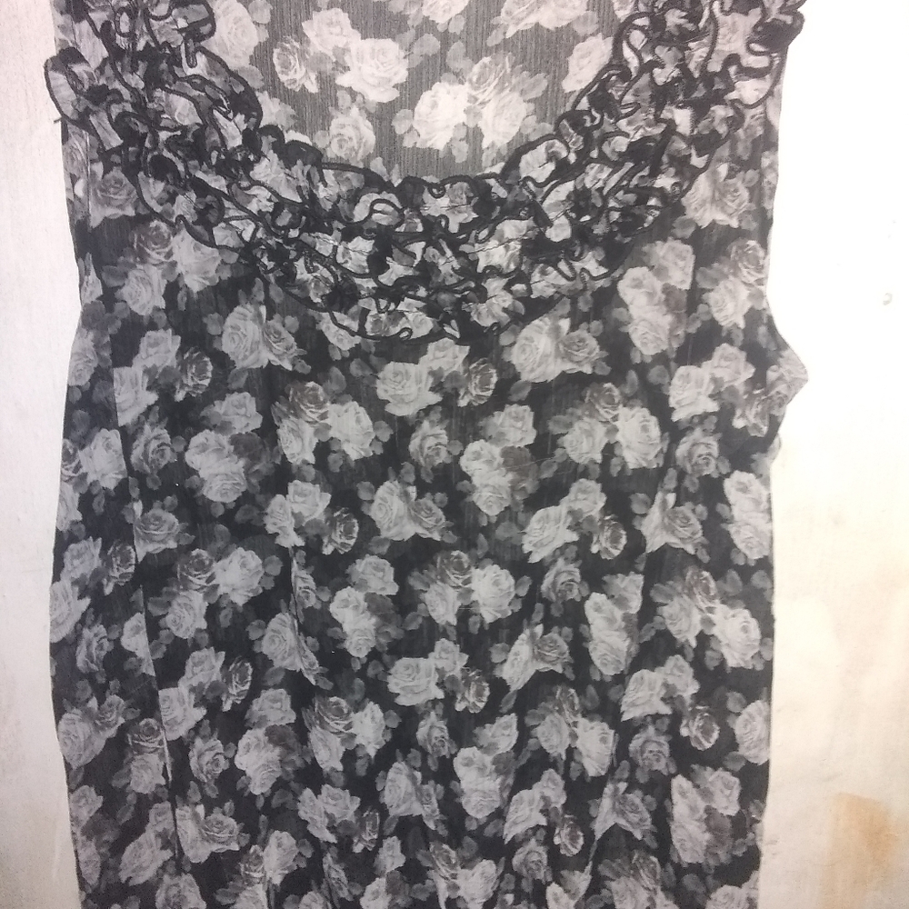 Lilly Lou Small dress top